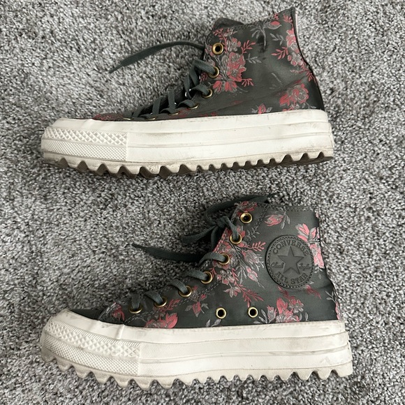 🩶CONVERSE Platform High Top - Picture 2 of 5